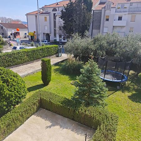 Apartment Paula Kaštela Екстериор снимка
