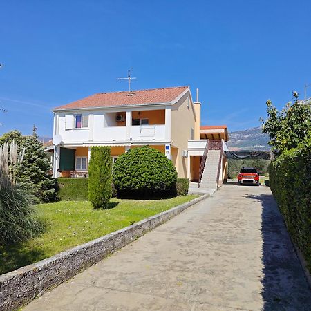 Apartment Paula Kaštela Екстериор снимка