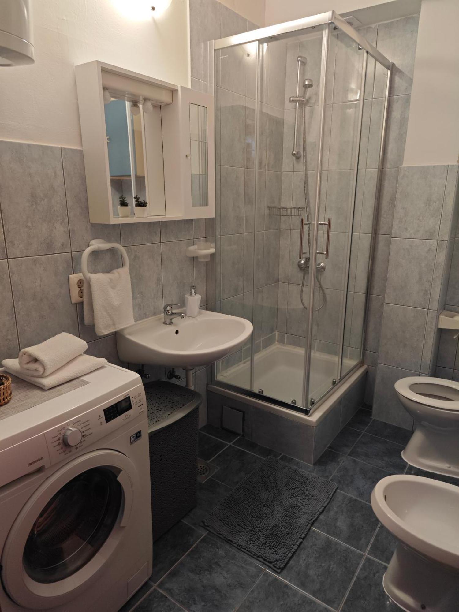 Apartment Paula Kaštela Екстериор снимка