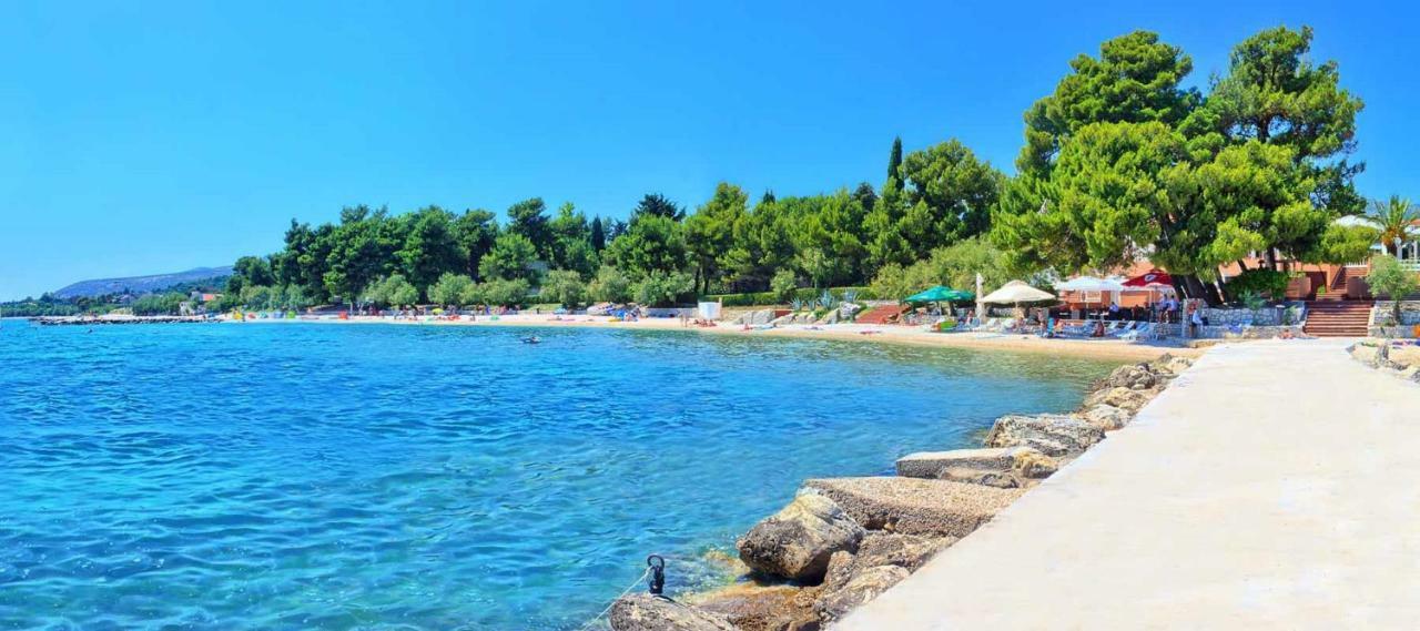 Apartment Paula Kaštela Екстериор снимка