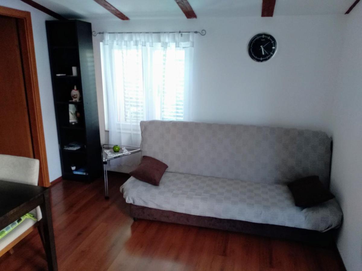 Apartment Paula Kaštela Екстериор снимка